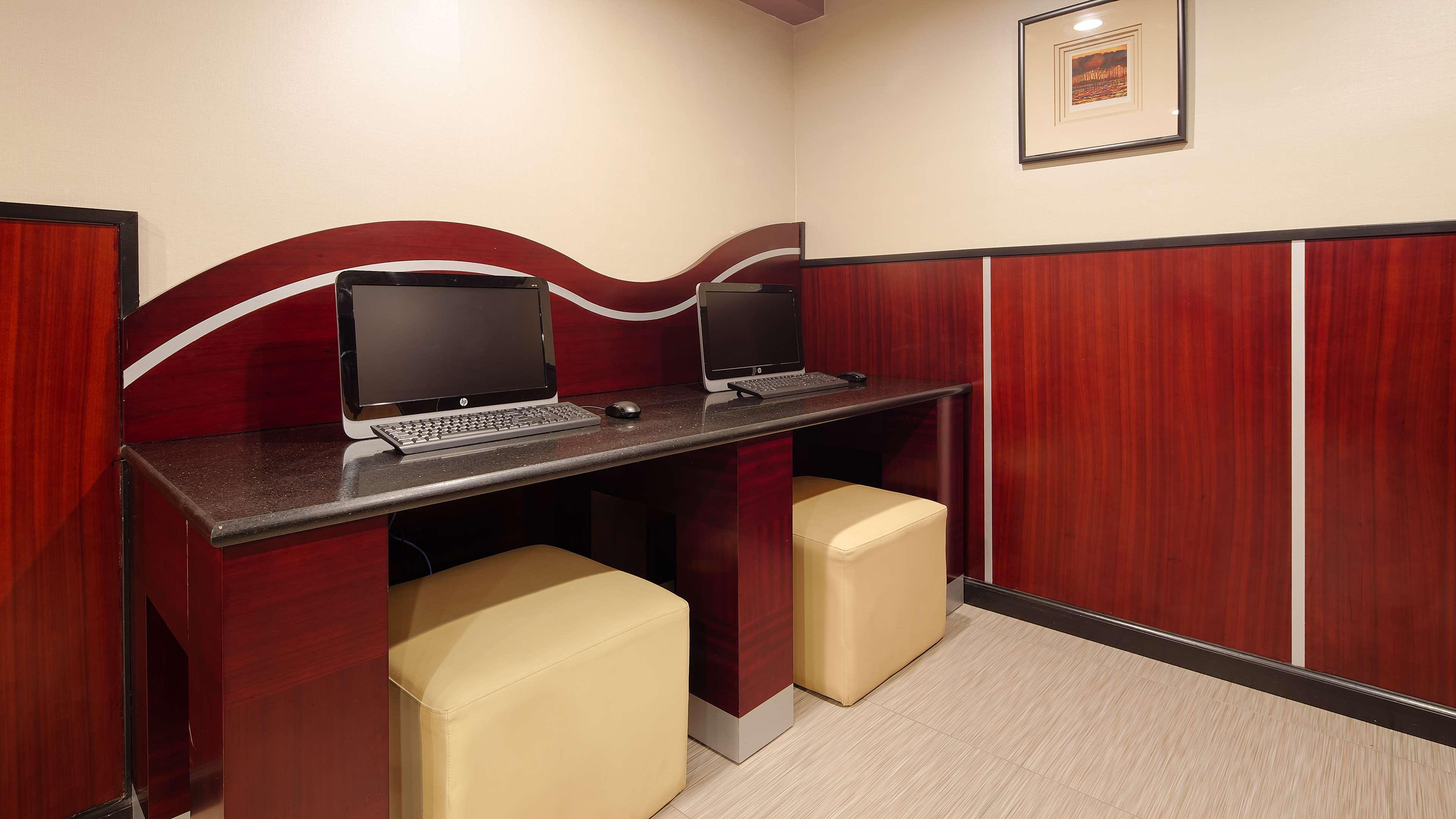Best Western Plus Poconos Tannersville Luaran gambar